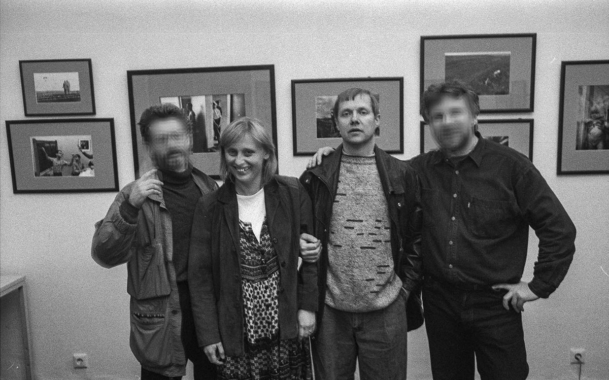 1996 год, одна из первых выставок в галерее: ретроспектива работ Валерия Щеколдина (второй справа).