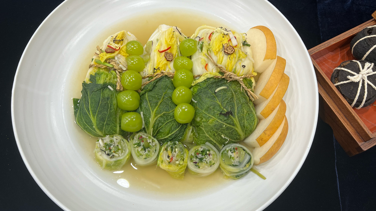 Кимчи с виноградом и корейской грушей