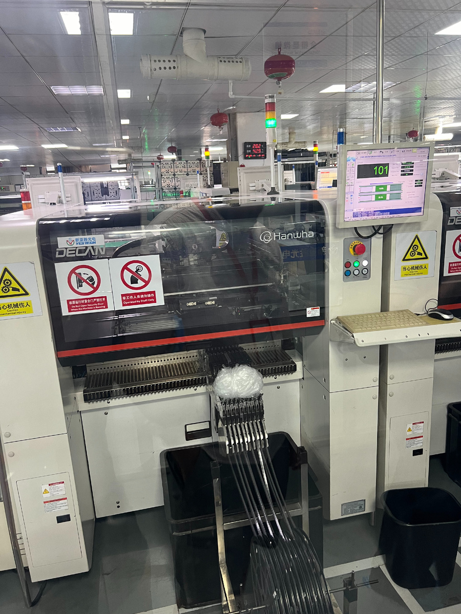 Аппарат для монтажа светодиодов на плату