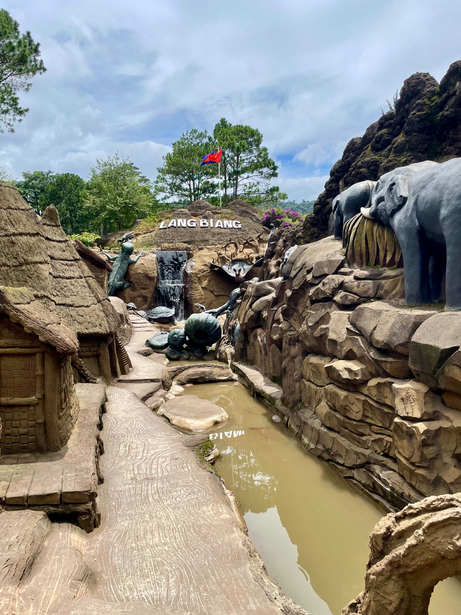 Глиняный туннель.