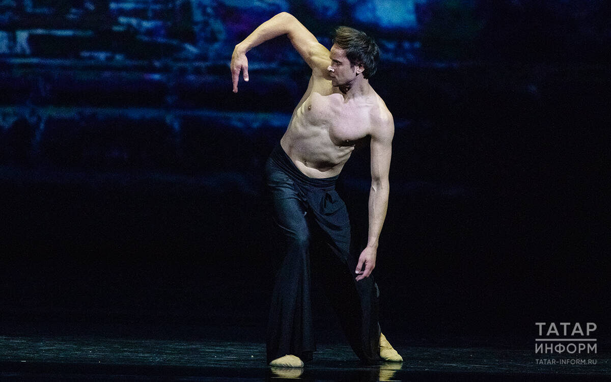 ​Олег Габышев к балету имеет отношение не только как постановщик, но и как исполнитель партии ЭдисонаФото: © Салават Камалетдинов / «Татар-информ»