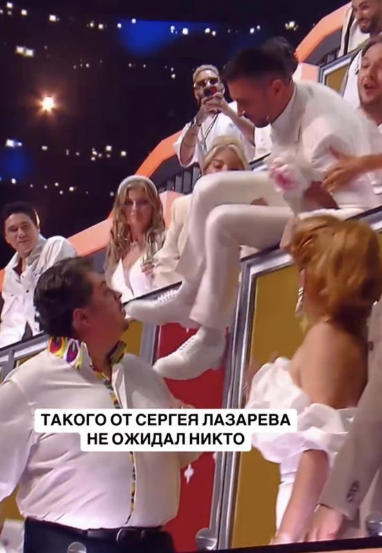   Кадр из видео