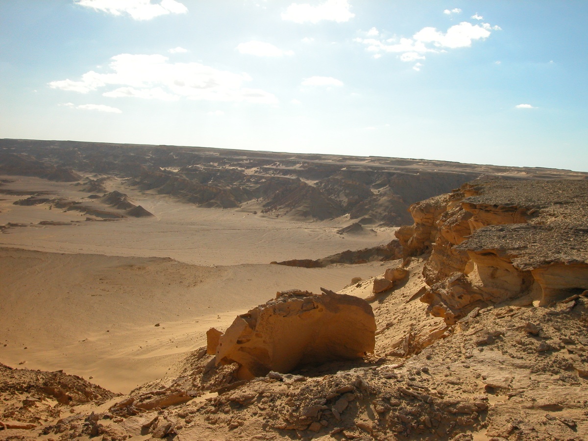 Марсианские пейзажи впадины Каттара в Египте
