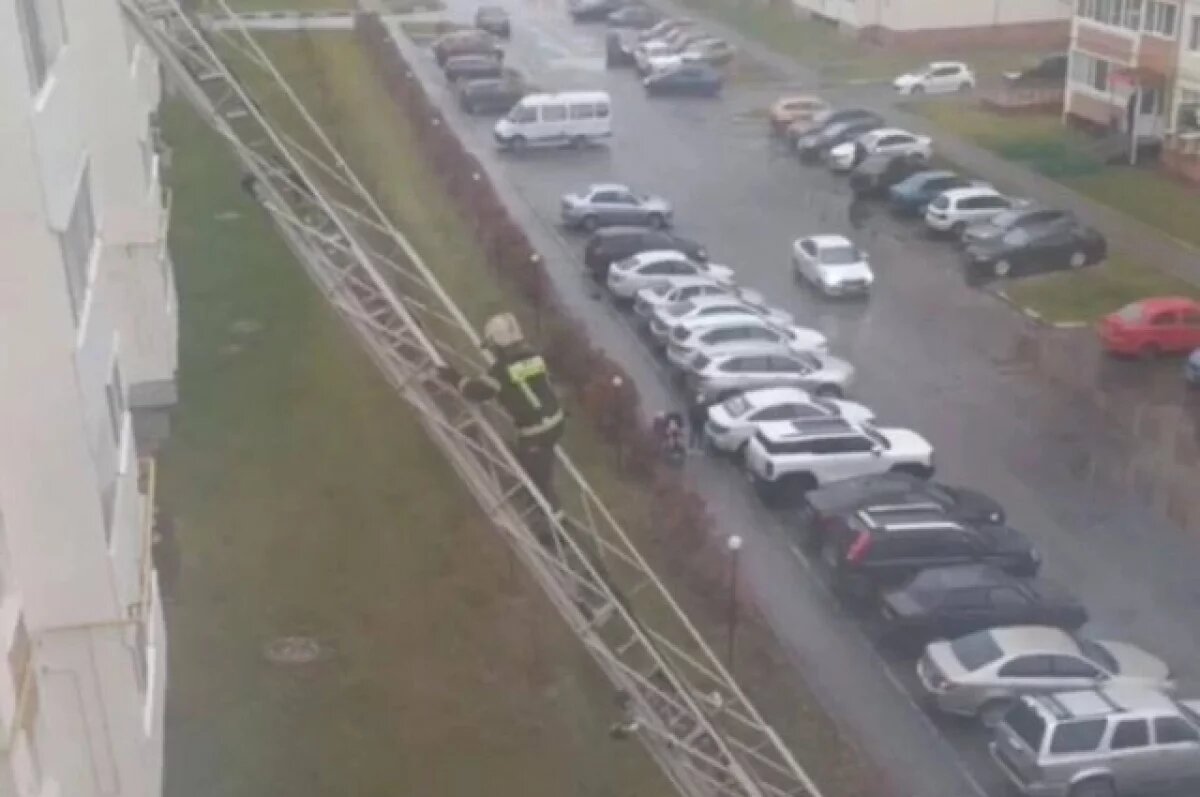    В Ульяновске спасли двух девочек, запершихся в ванной квартиры на 7 этаже