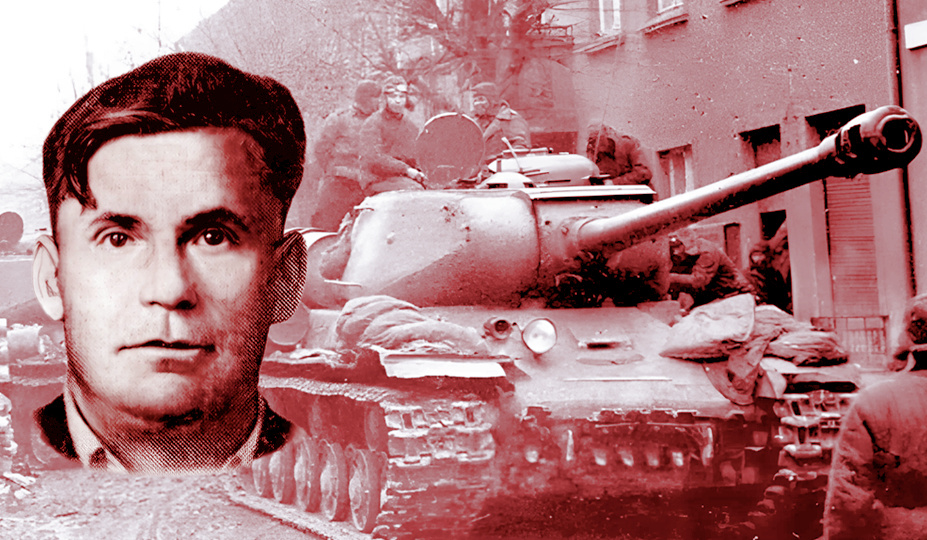 ИС-2 угодил в западню и его наводчику присвоили звание Героя посмертно. А уже через год он лично получил в Кремле "Золотую Звезду"