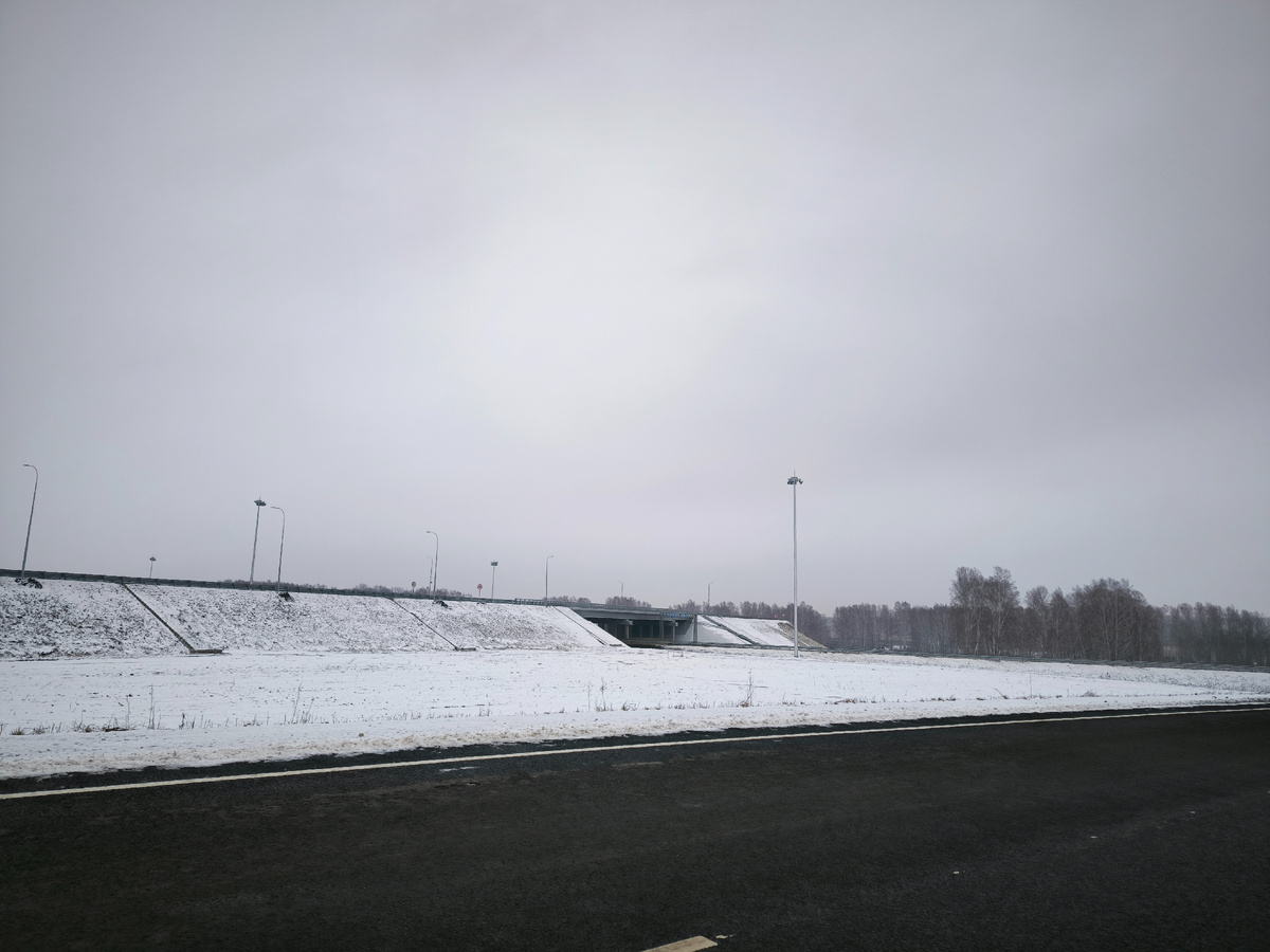 Под этим виадуком, на который вывели дорогу Топки-Юрга, начинается северо-западный обход