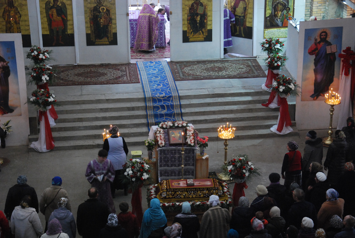 Перед крестным ходом