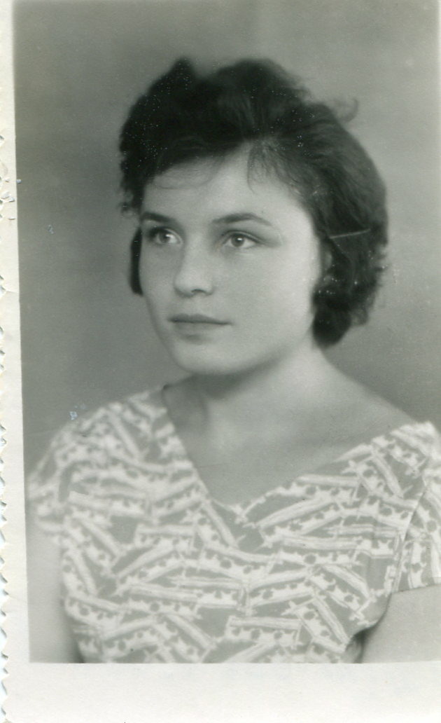 Директор универмага в 21 года