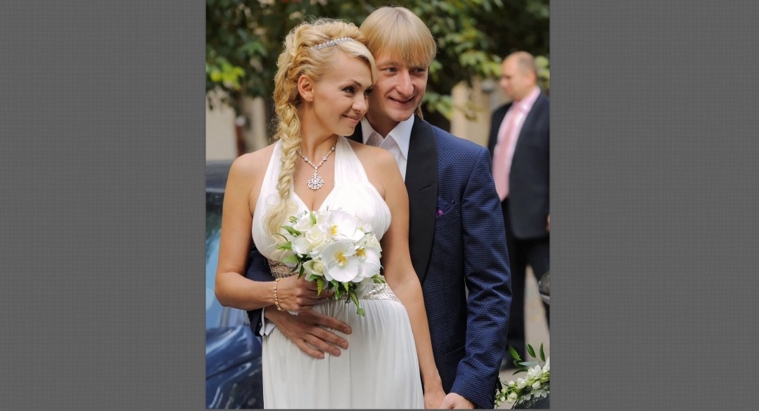 Плющенко и Рудковская отметили хрустальную свадбьу