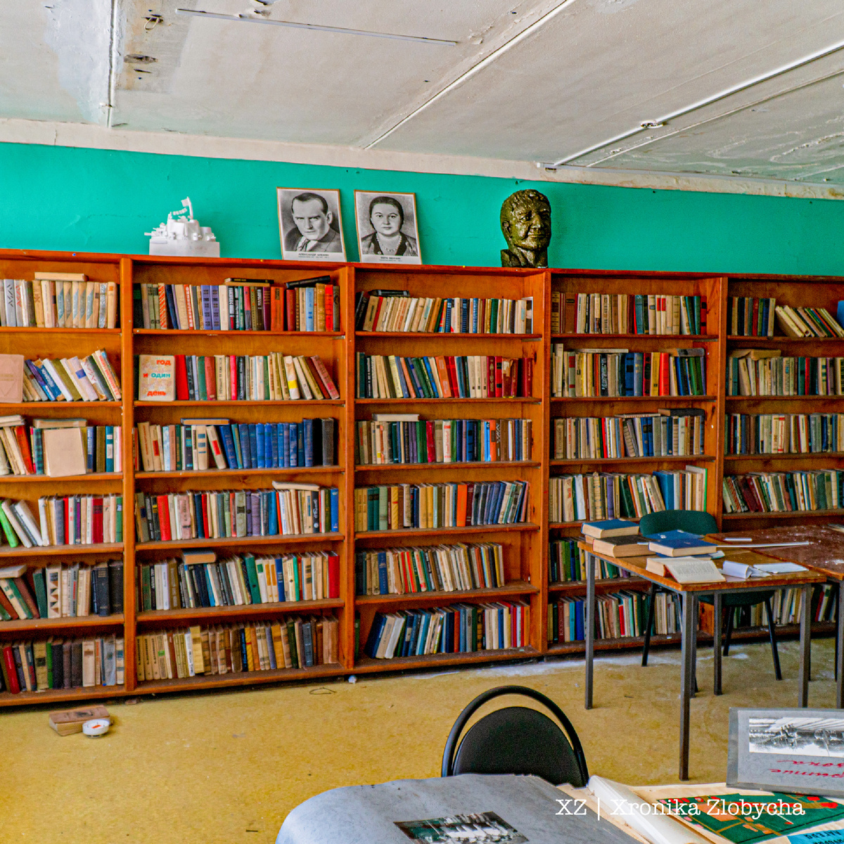 Библиотека в одном из корпусов лагеря, сейчас от нее не осталось ничего. Книги растащили, а альбомы с фотографиями начиная с первой смены и до 2016 года исчезли (Фото автора)