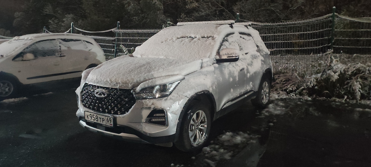 Уже в октябре мой Chery Tiggo увидел первый снег... 