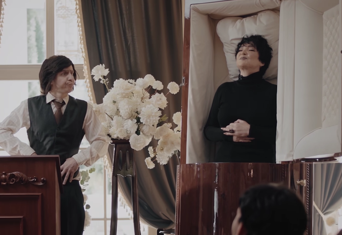 Кадр из шоу "Прощай, легенда" / VK Видео