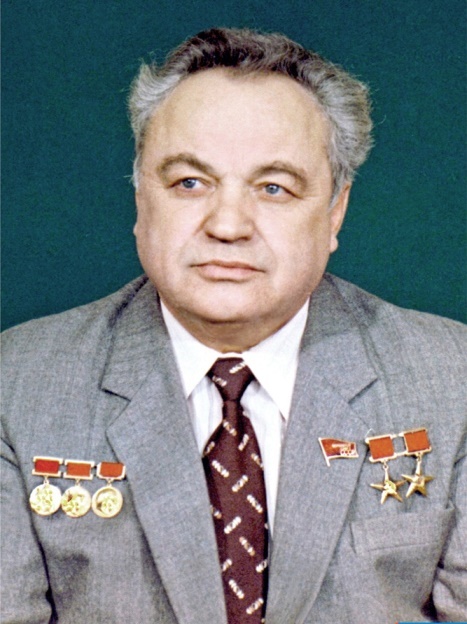 Виктор Макеев