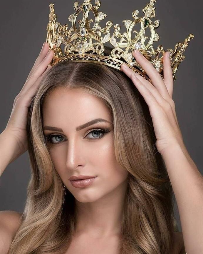 Фотография с сайта: https://fi.pinterest.com/pin/miss-grand-international--559572322449160883/