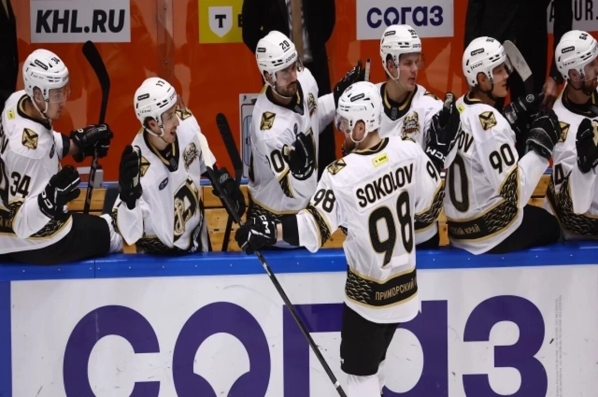    «Адмирал» разгромил в Хабаровске «Амур» в первом дерби сезона со счётом 5:0