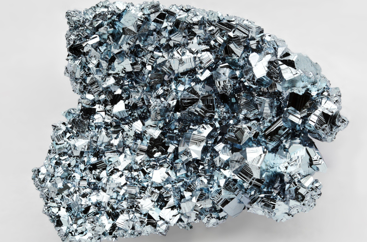 Калифорний можно получить только искусственно. (Фото: cdn.evrimagaci.org).