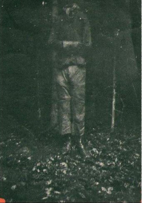 Человек без головы или с невидимой головой)