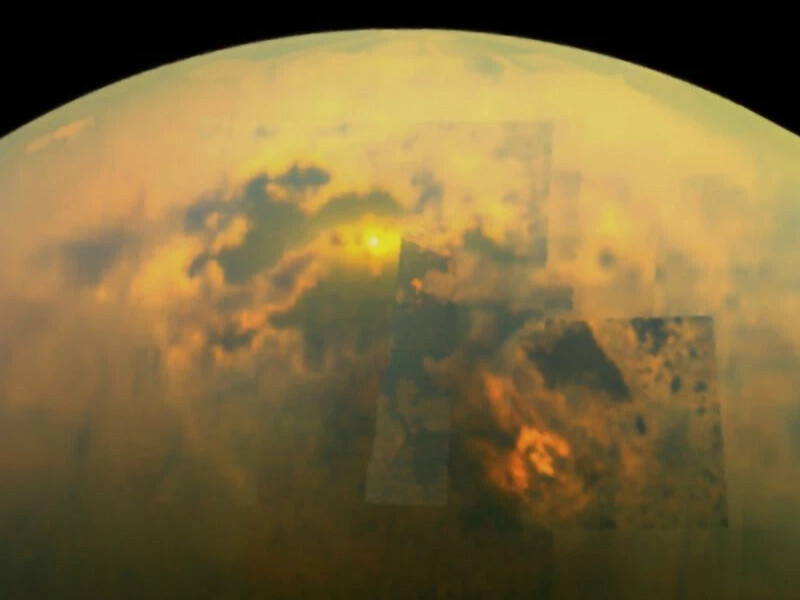 © NASA/JPL/Space Science Institute