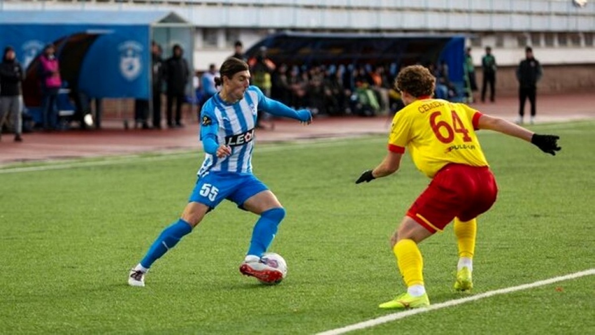    Саратовский «Сокол» обыграл лидера ФНЛ тульский «Арсенал»Новости Саратова и области – Сетевое издание «Репортер64»