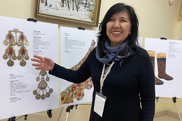    «Можно выделить историческое наследие татарских переводчиков, толмачей и мулл по трем группам: по истории и культуре казахского народа; по истории среднеазиатских ханств; словари и учебные пособия для тюрко-мусульманских народов Российской империи».   
Фото: Азат Ахунов