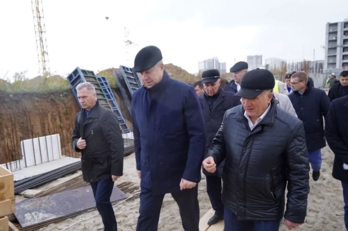    Брянский губернатор проинспектировал ключевые стройки областного центра
