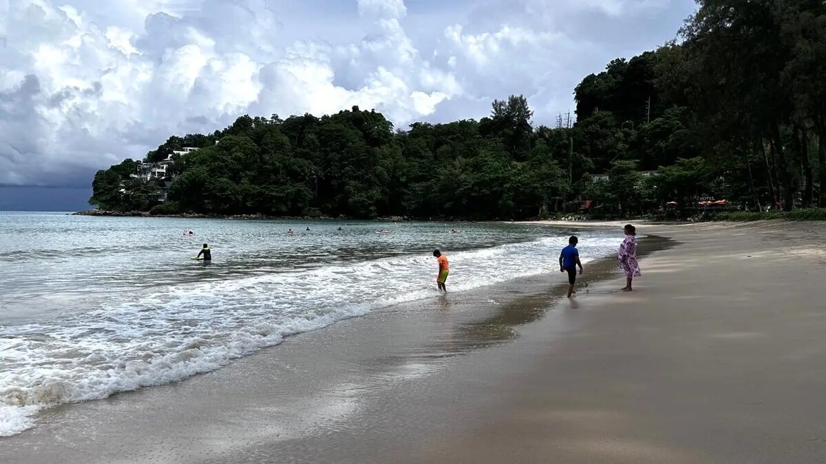  Популярный пляж Камала бич на Пхукете   © Интерфакс