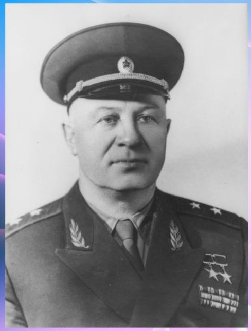 П.М.Зернов (1905-1964). Источник - https://myslide.ru/presentation/pavelxAmixajlovichxAzernovxA19051964xA12-x2B