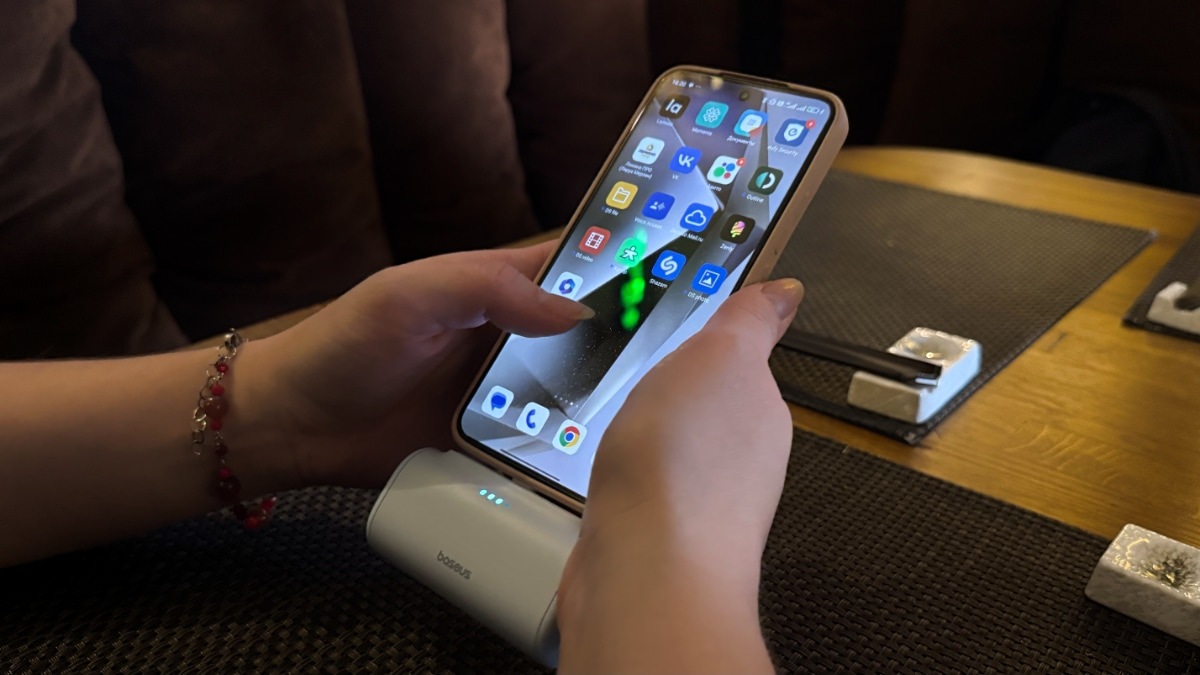 Baseus Power Bank Compact Series на 5000 мАч