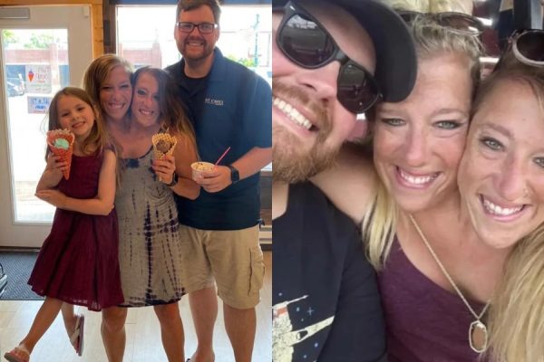    Сиамские близнецы Хенсел с мужем и падчерицей. Фото: kiz.ru