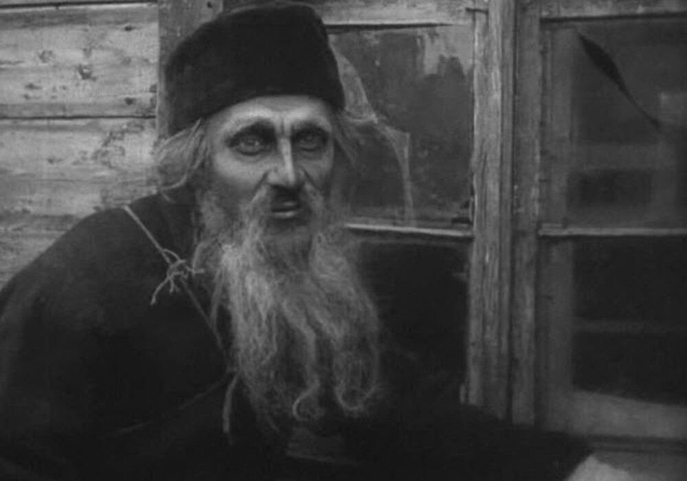 Актер Иван Мозжухин в фильме Якова Протазанова «Отец Сергий» (Father Sergius)