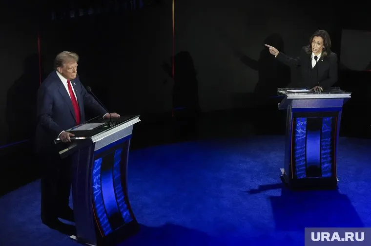 У двух кандидатов в президенты США - Дональда Трампа и Камалы Харрис, разные предвыборные обещания по поводу ситуации на Украине Фото: DEMETRIUS FREEMAN/POOL/EPA/TASS