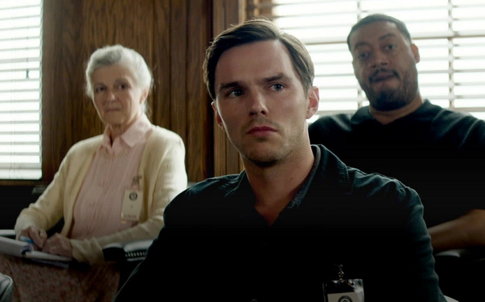 Листайте кадры.