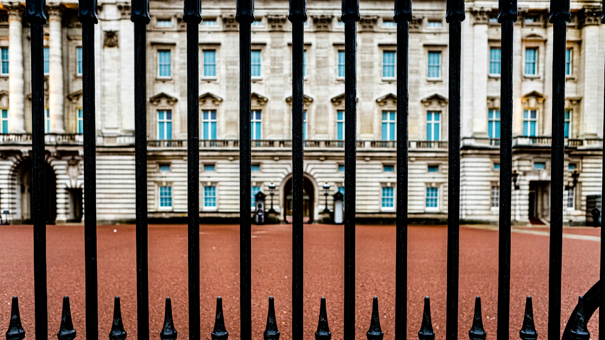 Механизм оплаты содержания королевского дворца недостаточно прозрачен