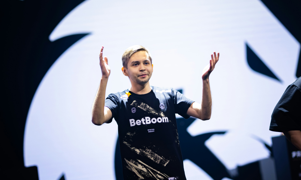     Дмитрий sh1ro Соколов