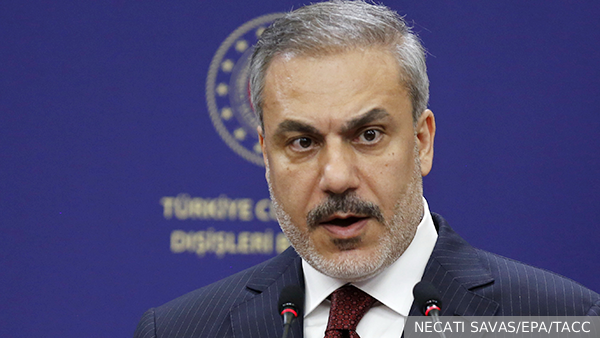     Фото: NECATI SAVAS/EPA/ТАСС   
 Текст: Рафаэль Фахрутдинов