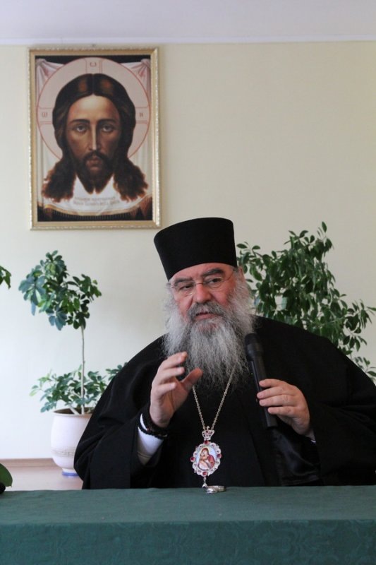 Митрополит Лимассольский Афанасий - мудрейший священнослужитель нашего времени. Источник:  http://www.uspenie.by/29-сентября-2015-года-полоцкий-спасо-евфрос-2/
