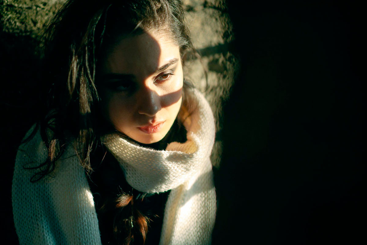 Чувство ненависти к себе может быть крайне утомительным для существования