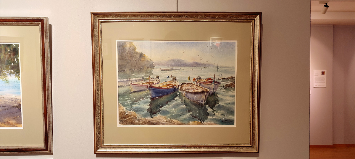 Выставка картин ведущих художников России и Беларуси, работающих в технике акварели. Галерея Классической Фотографии, Саввинская набережная 23/1. Фото автора.