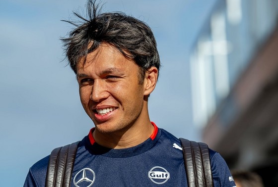    Александер Албон