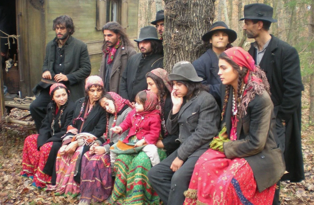 Румынские цыгане-кэлдэрары.  Фото из открытых источников. 