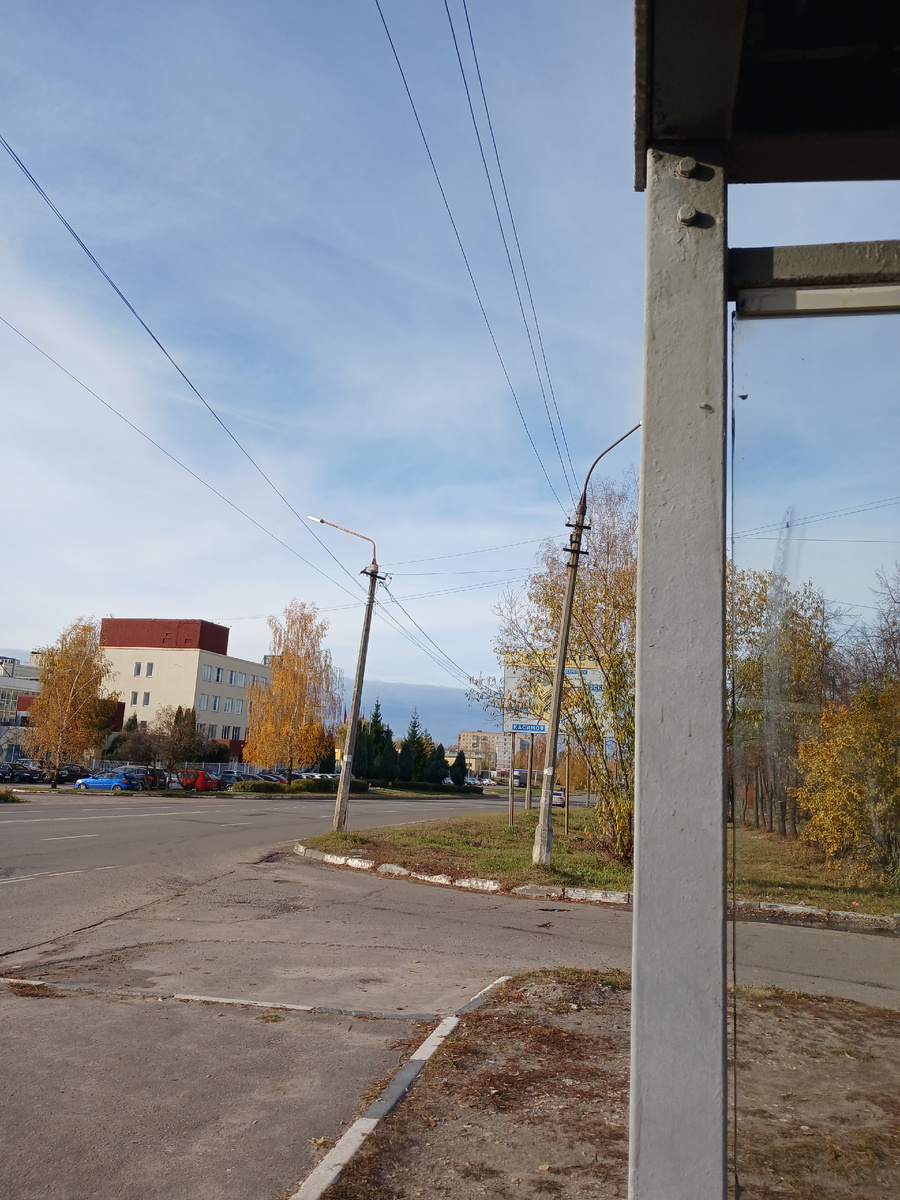 Снег у нас в Егорьевске пока не спешит ложиться