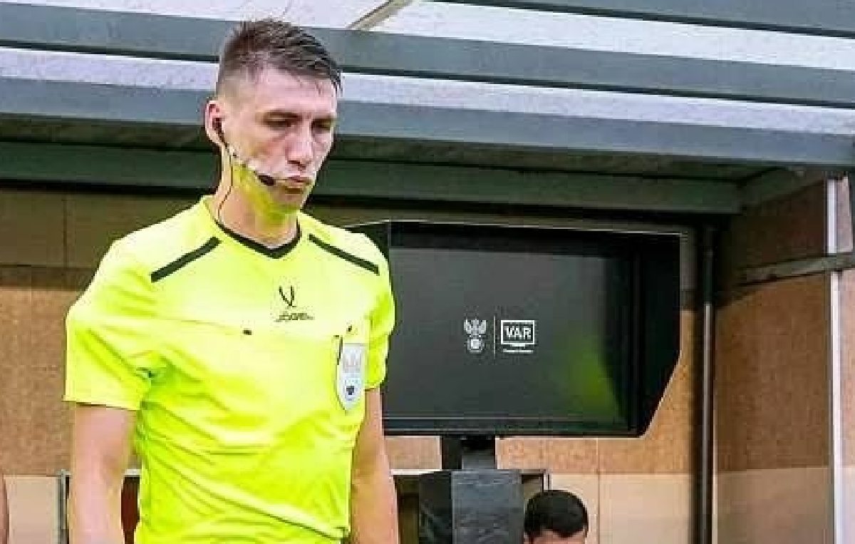 По мнению "Факела", судейская бригада Егора Егорова приняла два результативных решения в пользу "Химок". Фото: Матч Премьер