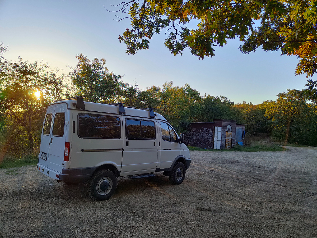 Руины гаража.