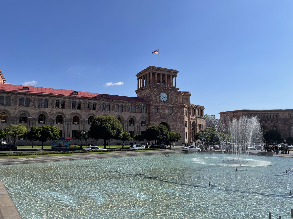 Центральная площадь Еревана