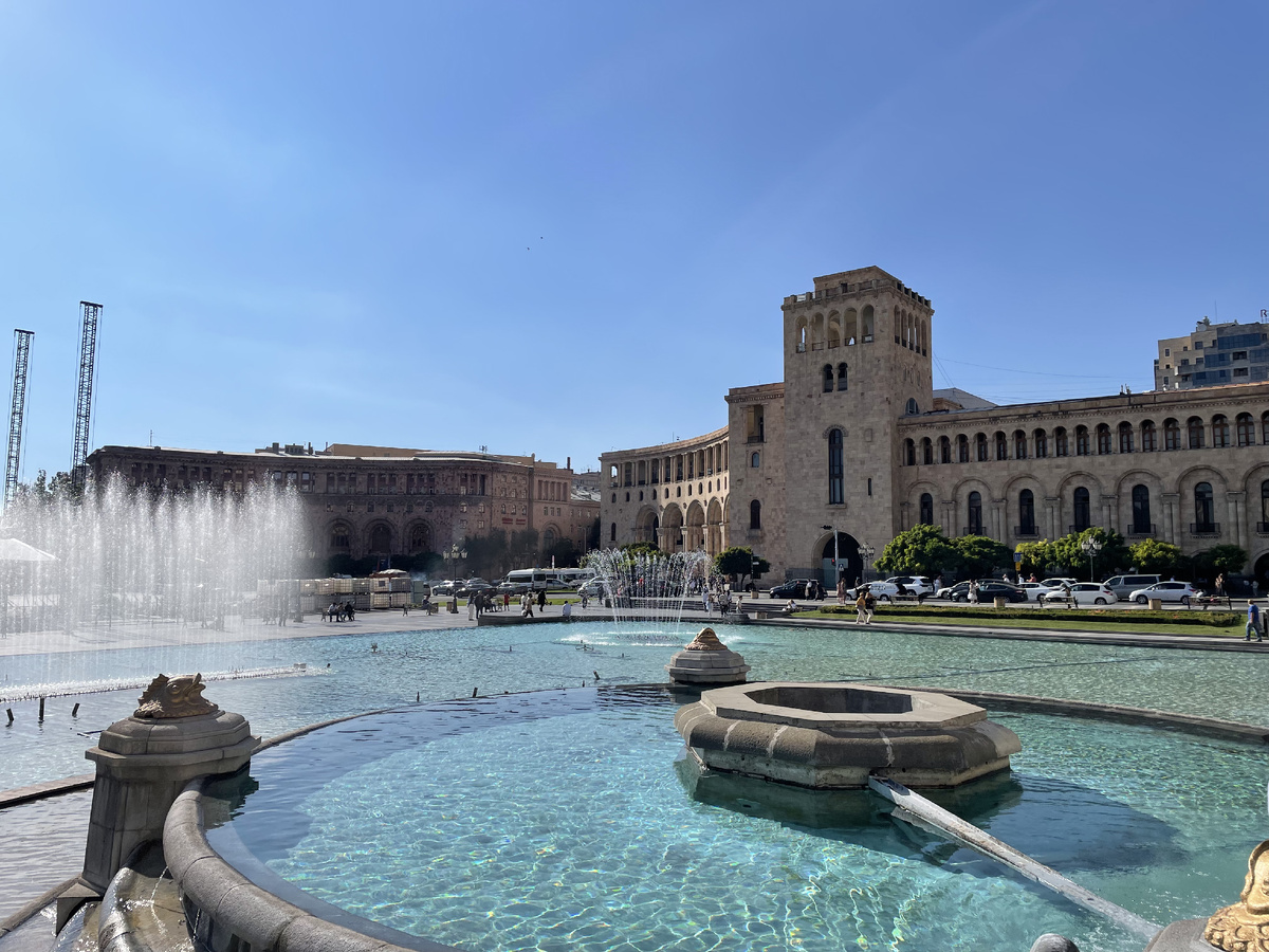 Центральная площадь Еревана