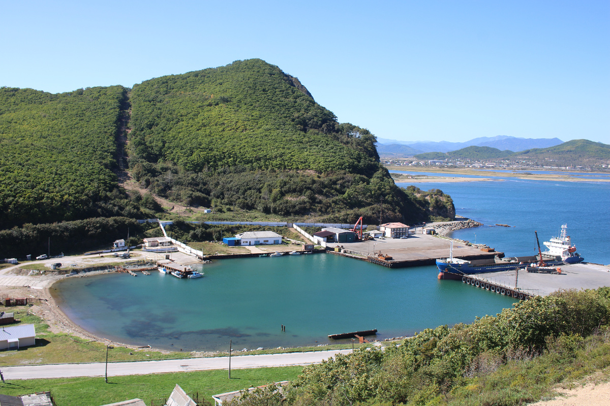 Гавань "Ковш" в п. Рудная Пристань - морские ворота Дальнегорска.