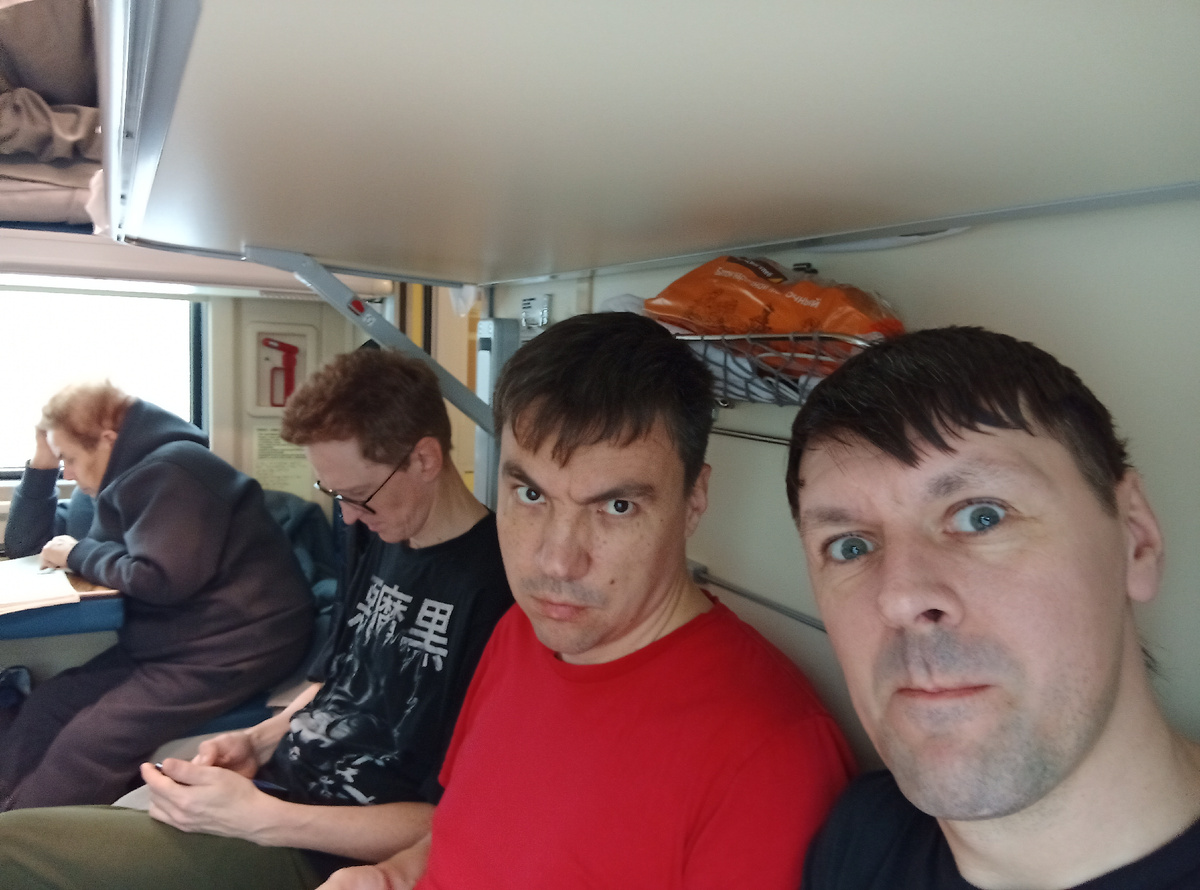 Чай, кофе, минеральная вода 