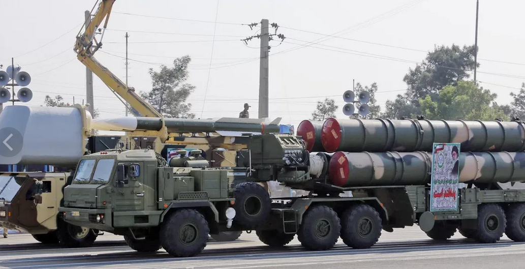 Комплекс С-300ПМУ-2 на вооружении Ирана. То есть, теперь говорят, что их нет. Но эжто неправда. Фото Кудс