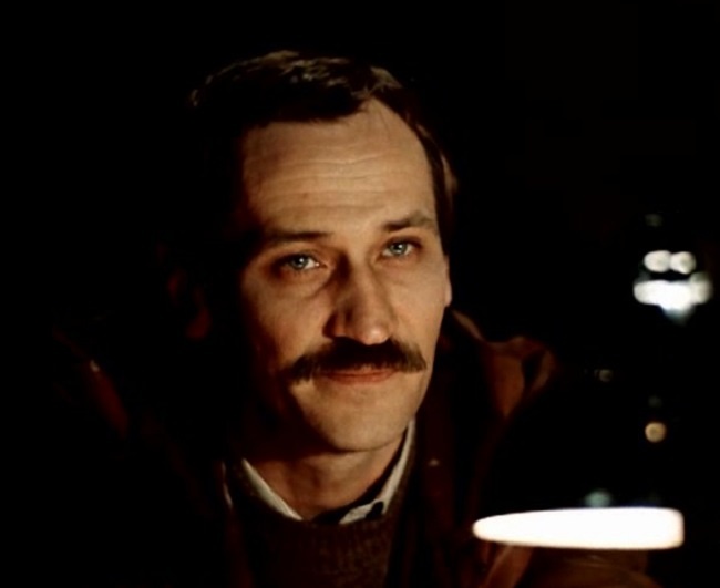 Кадр из фильма «Успех» (1984). Скриншот.