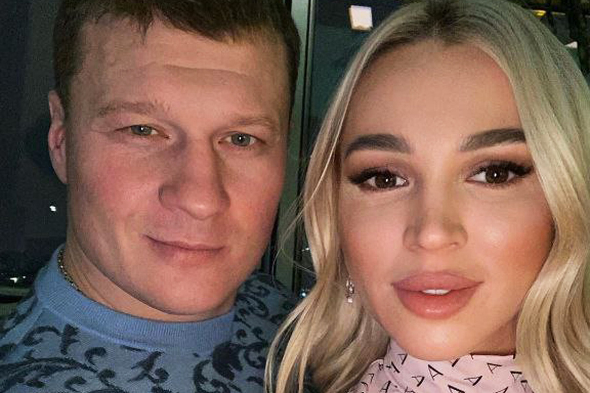     Жена Александра Поветкина родила сына и рассекретила его имя